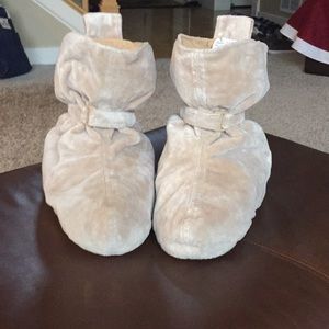 Brook stone down slippers
